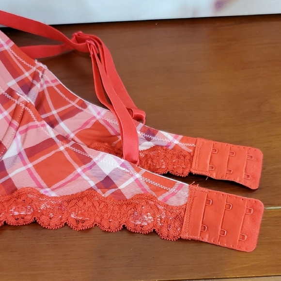 Maidenform Red and Pink Full-Coverage Bra with Underwire - Picture 4 of 6